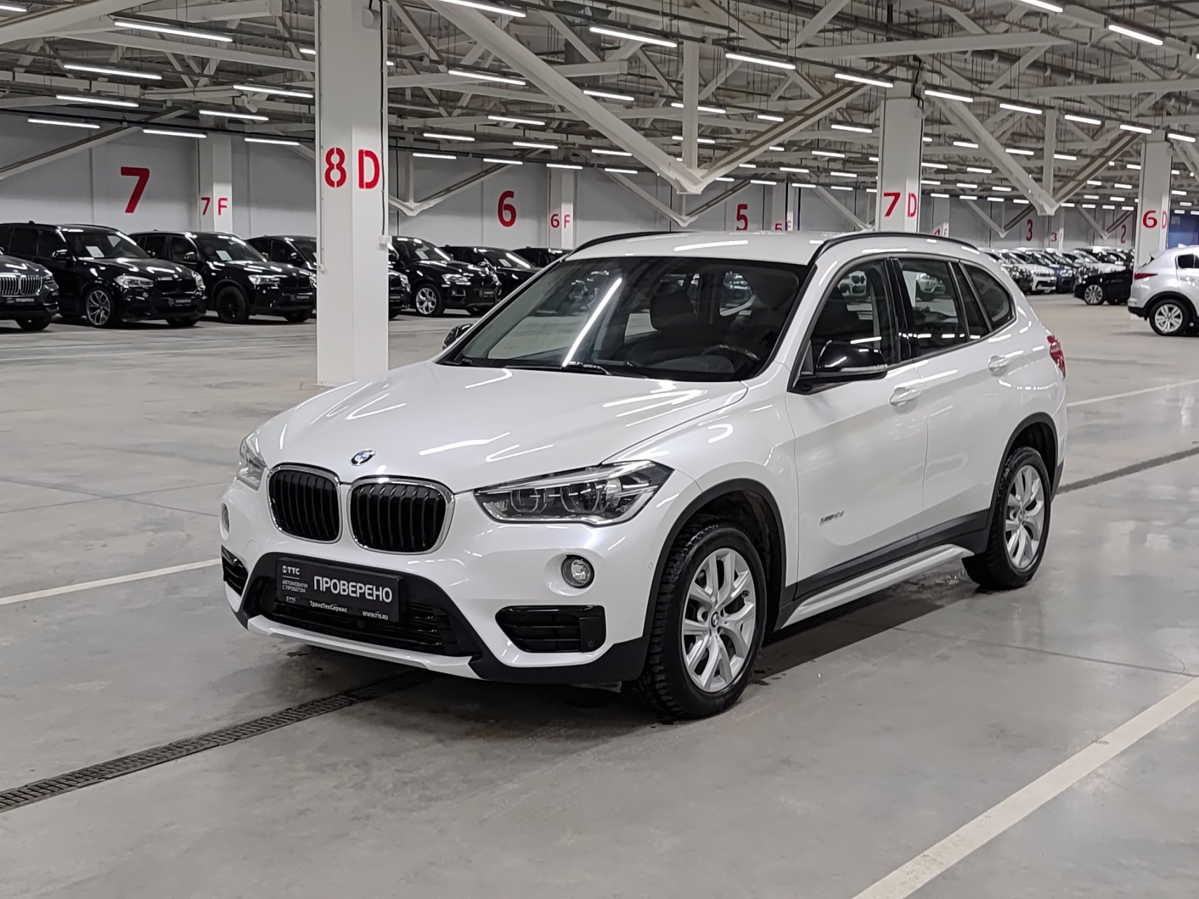 BMW X1 2017 — фото 1