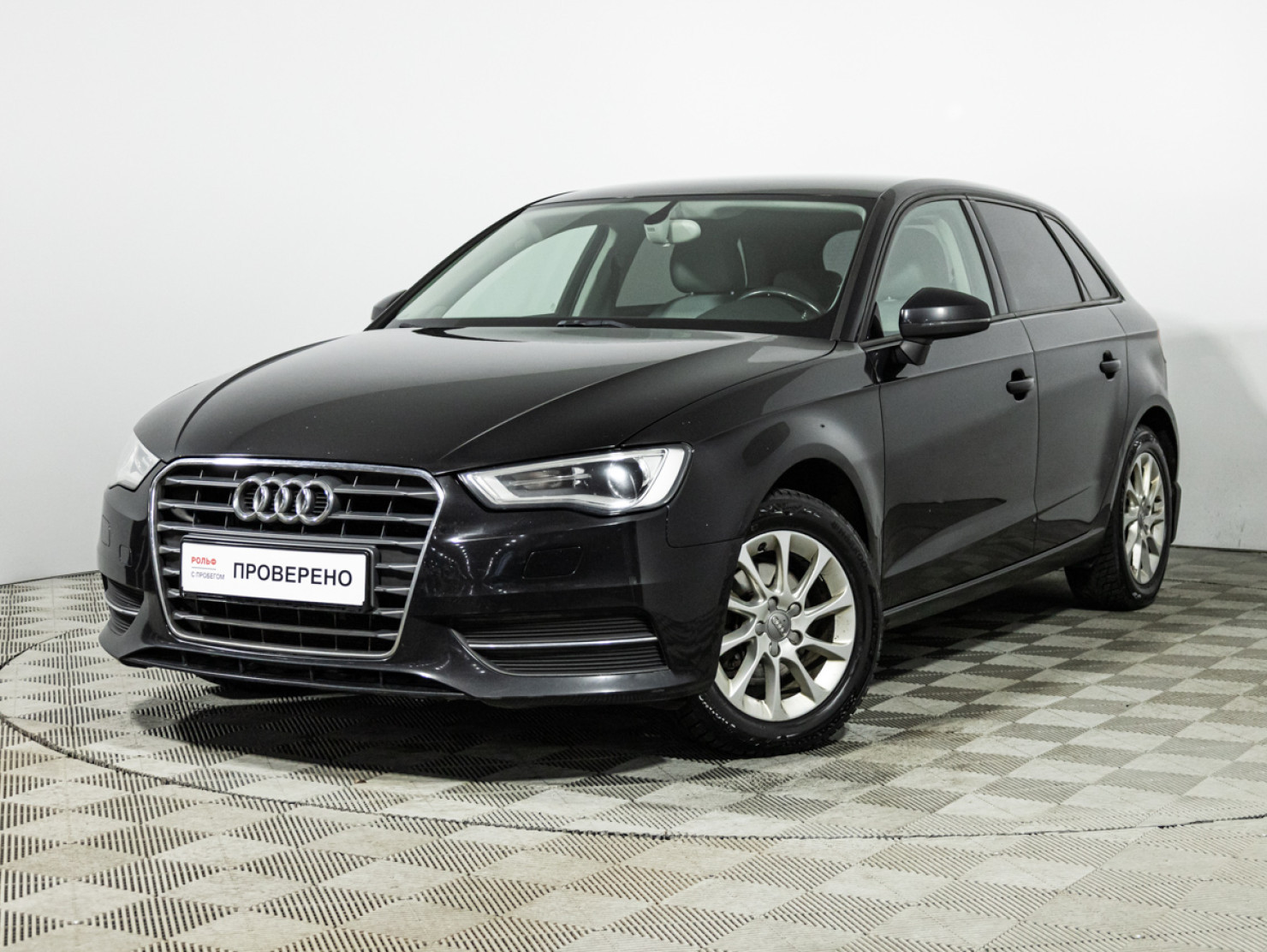 Audi A3 2013 — купить в Санкт-Петербург