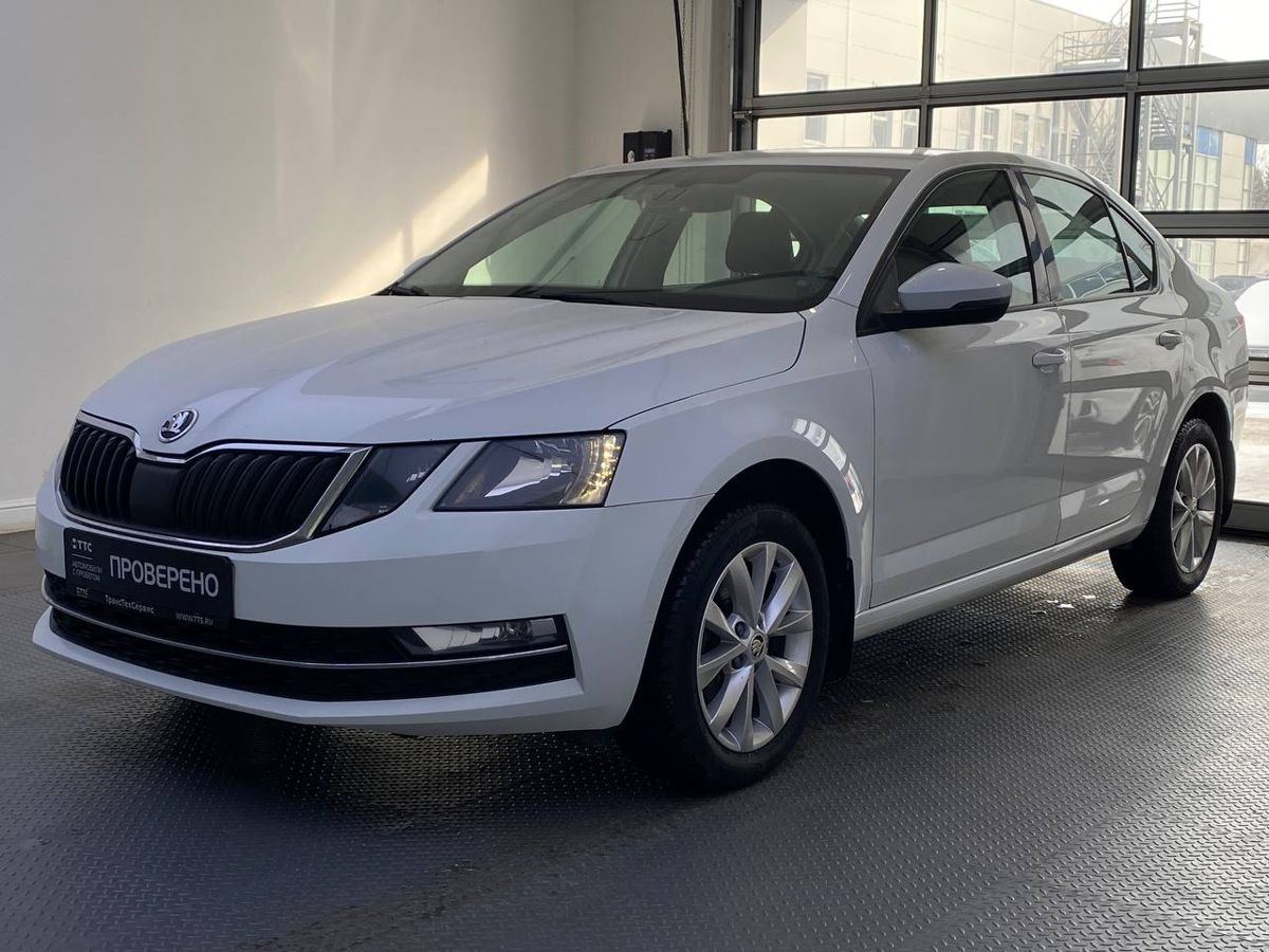 Skoda Octavia 2018 — фото 1