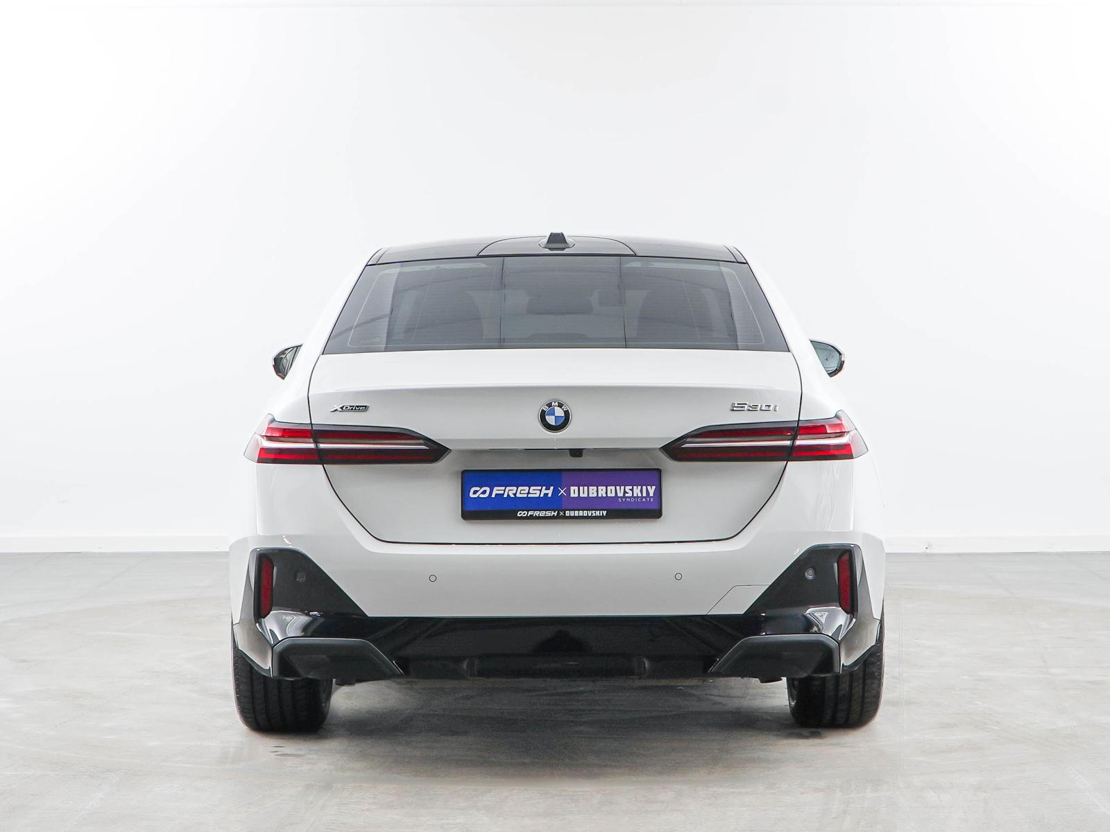 BMW 5 серия 2023 — миниатюра 4