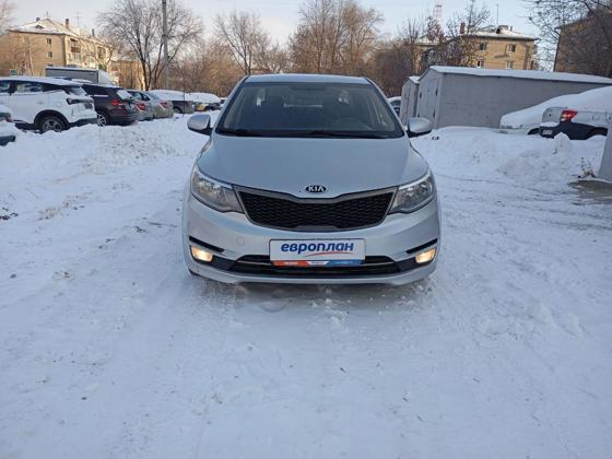 KIA Rio 2017 — фото 1