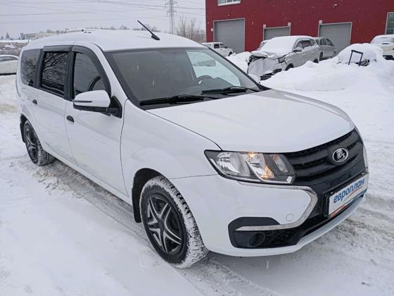 LADA Largus Cross 2024 — фото 1