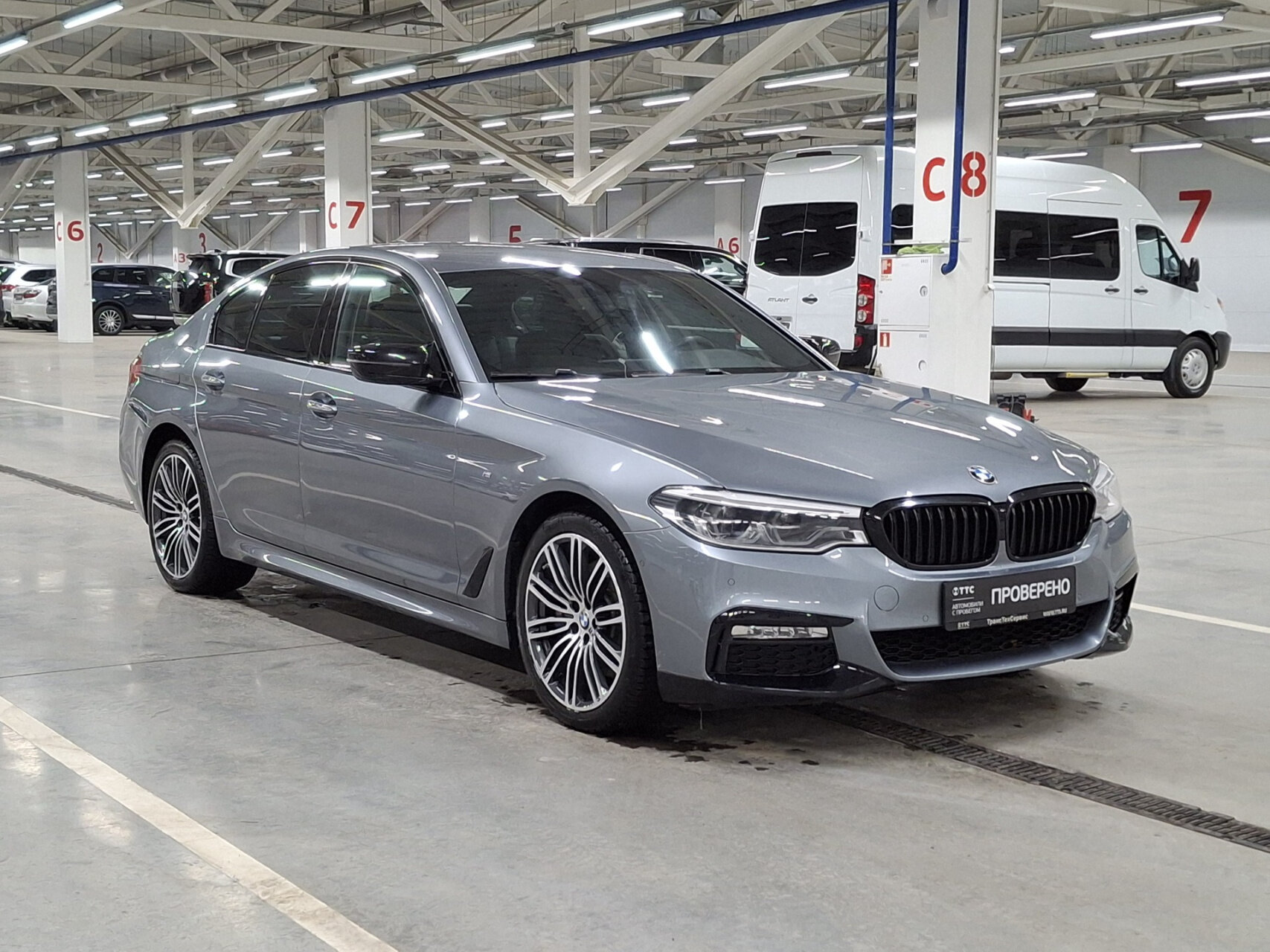 BMW 5 серия 2018 — миниатюра 3