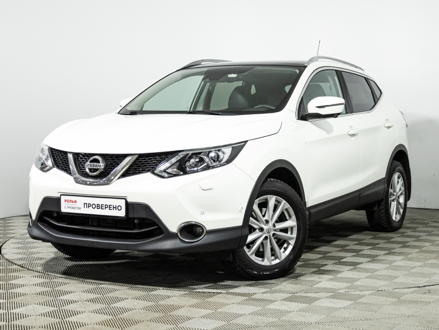 Nissan Qashqai 2014 — купить в Санкт-Петербург