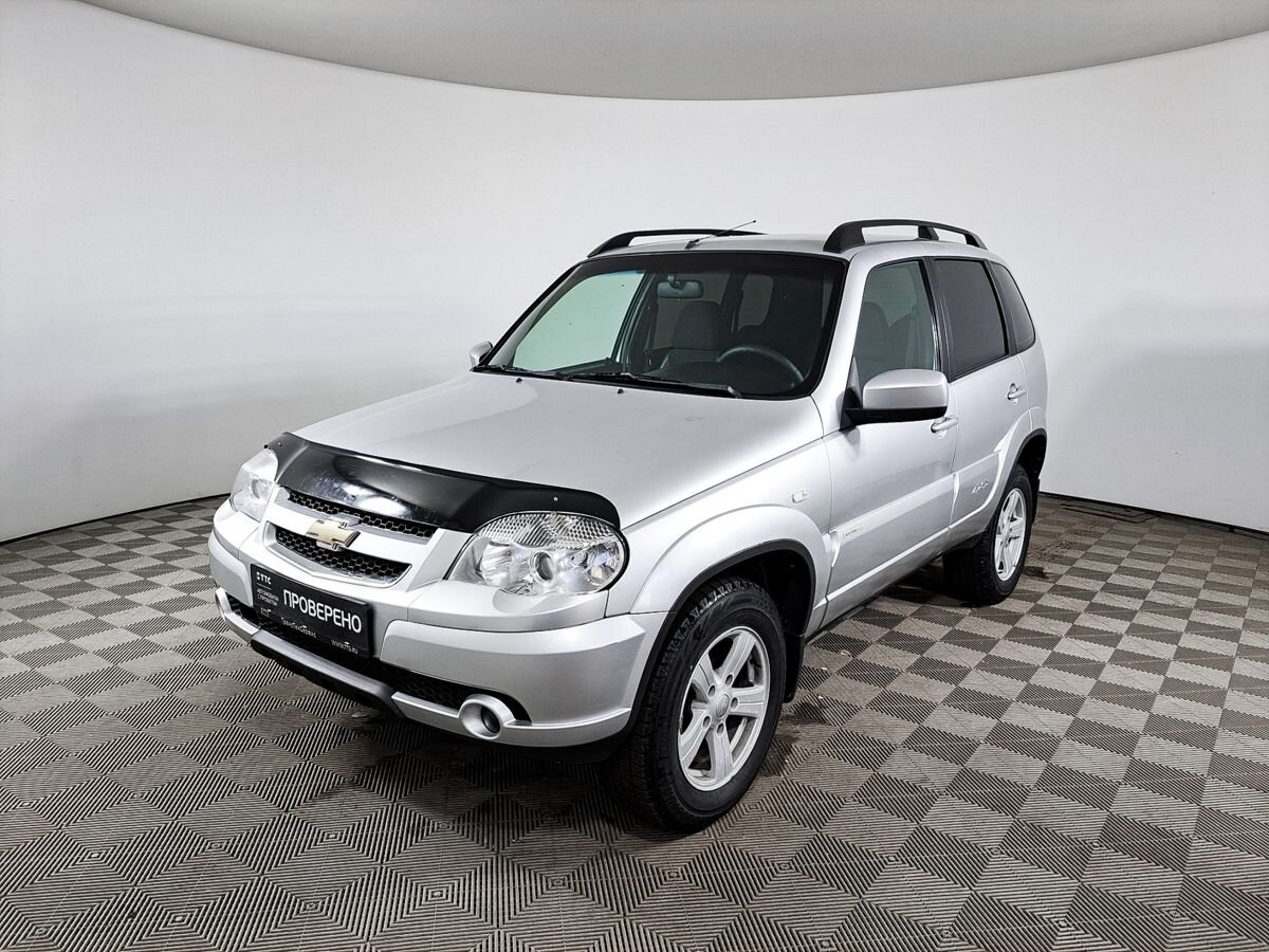 Chevrolet Niva 2013 — купить в Уфа