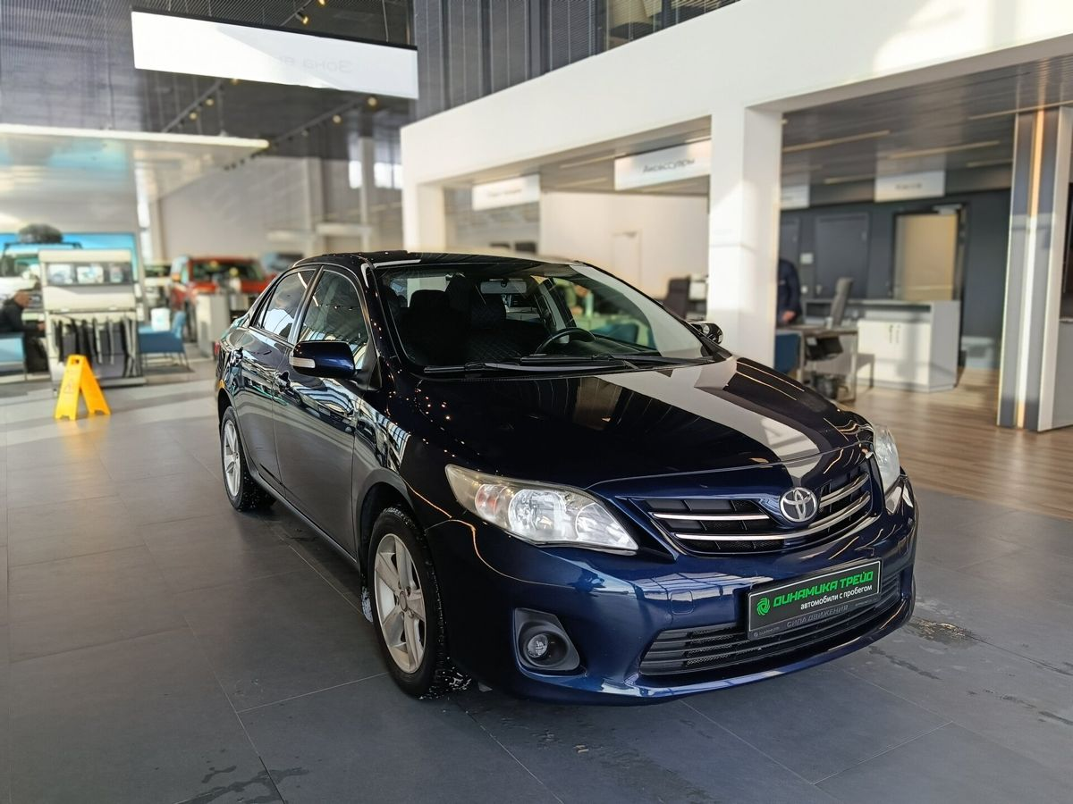 Toyota Corolla 2012 — миниатюра 3
