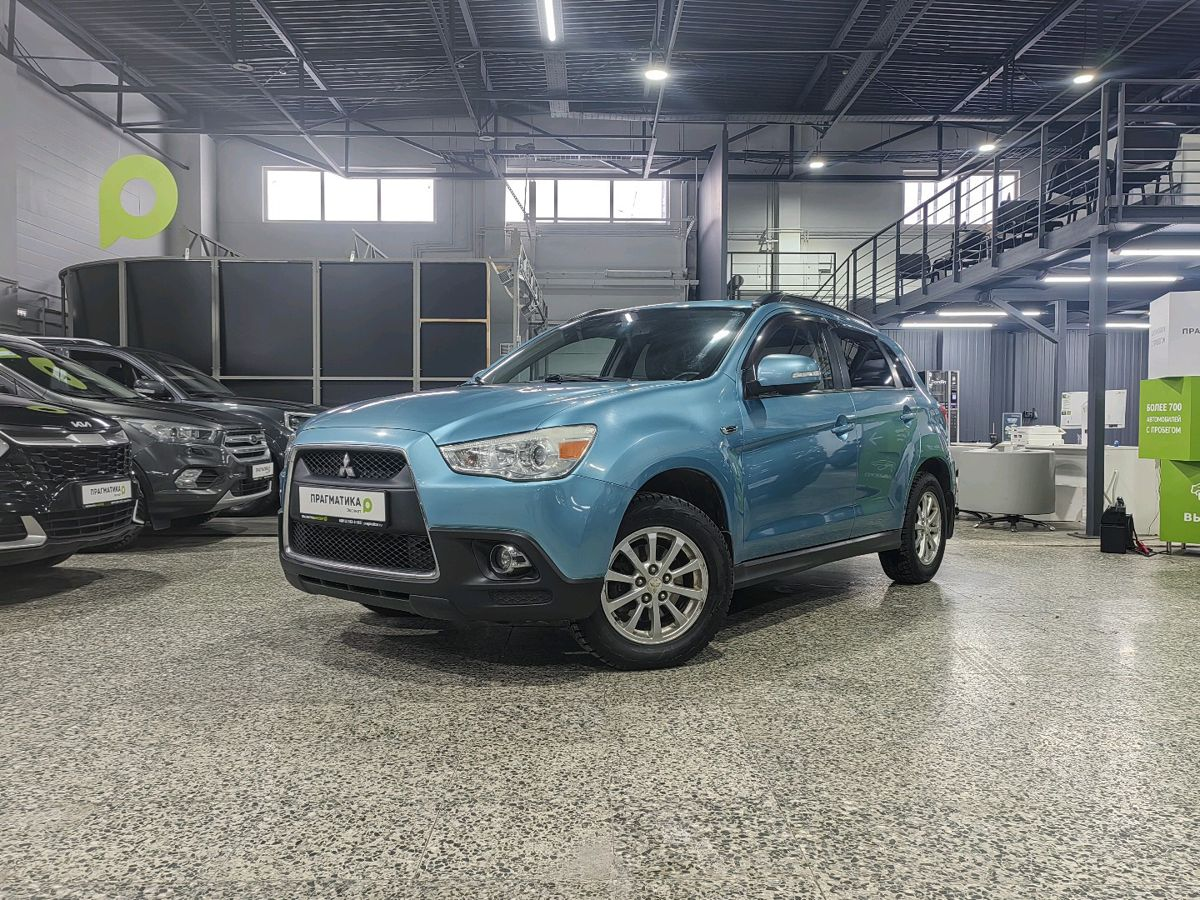 Mitsubishi ASX 2011 — купить в Санкт-Петербург