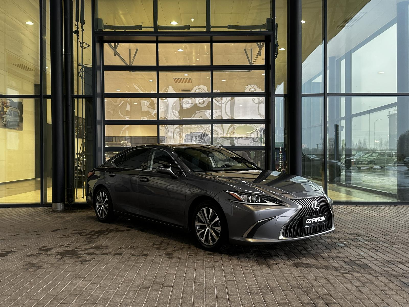 Lexus ES 2018 — купить в Уфа