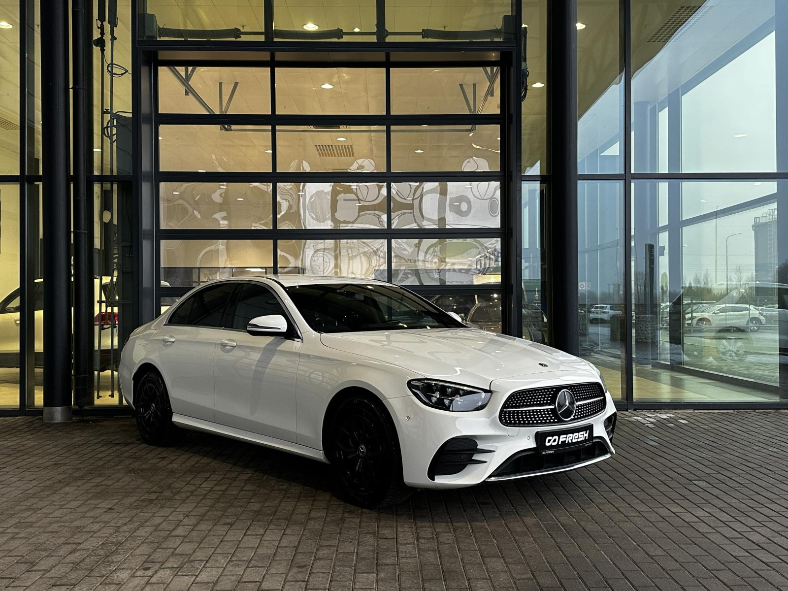 Mercedes-Benz E-Класс 2021 — фото 1