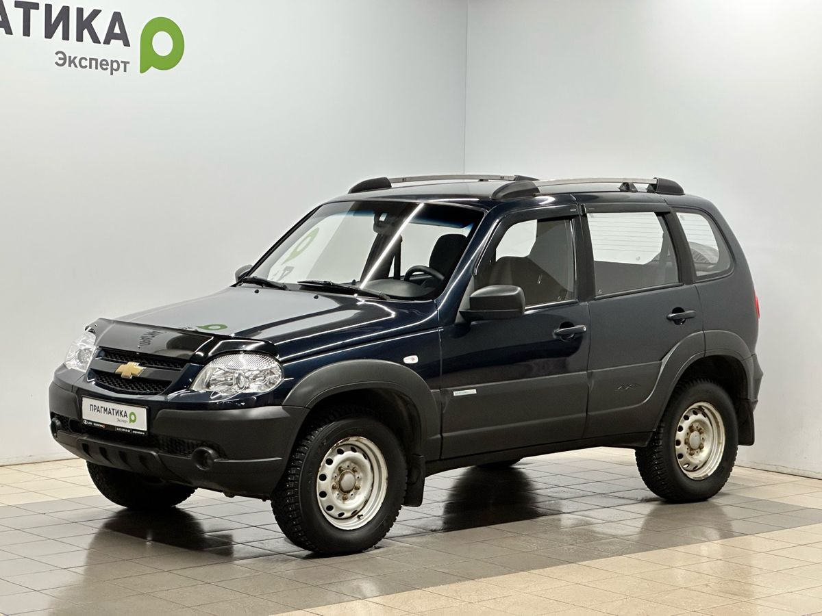 Chevrolet Niva 2013 — купить в Санкт-Петербург