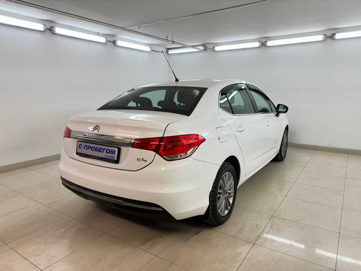 Citroen C4 2016 — миниатюра 4