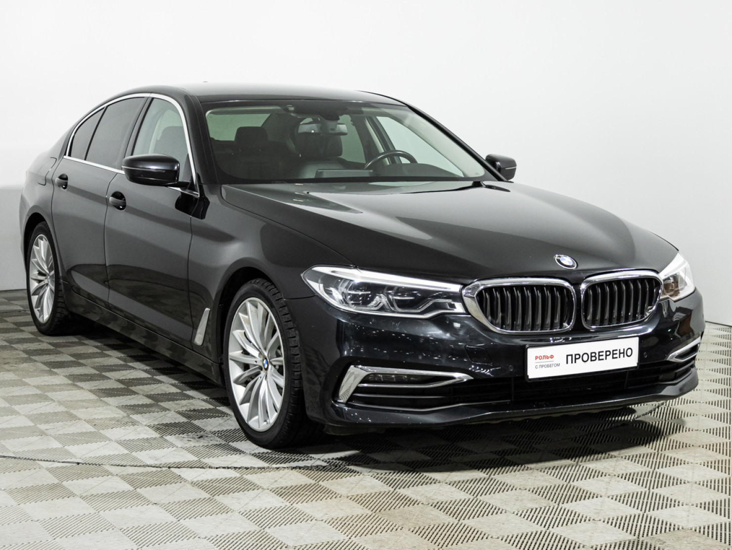 BMW 5 серия 2018 — миниатюра 3