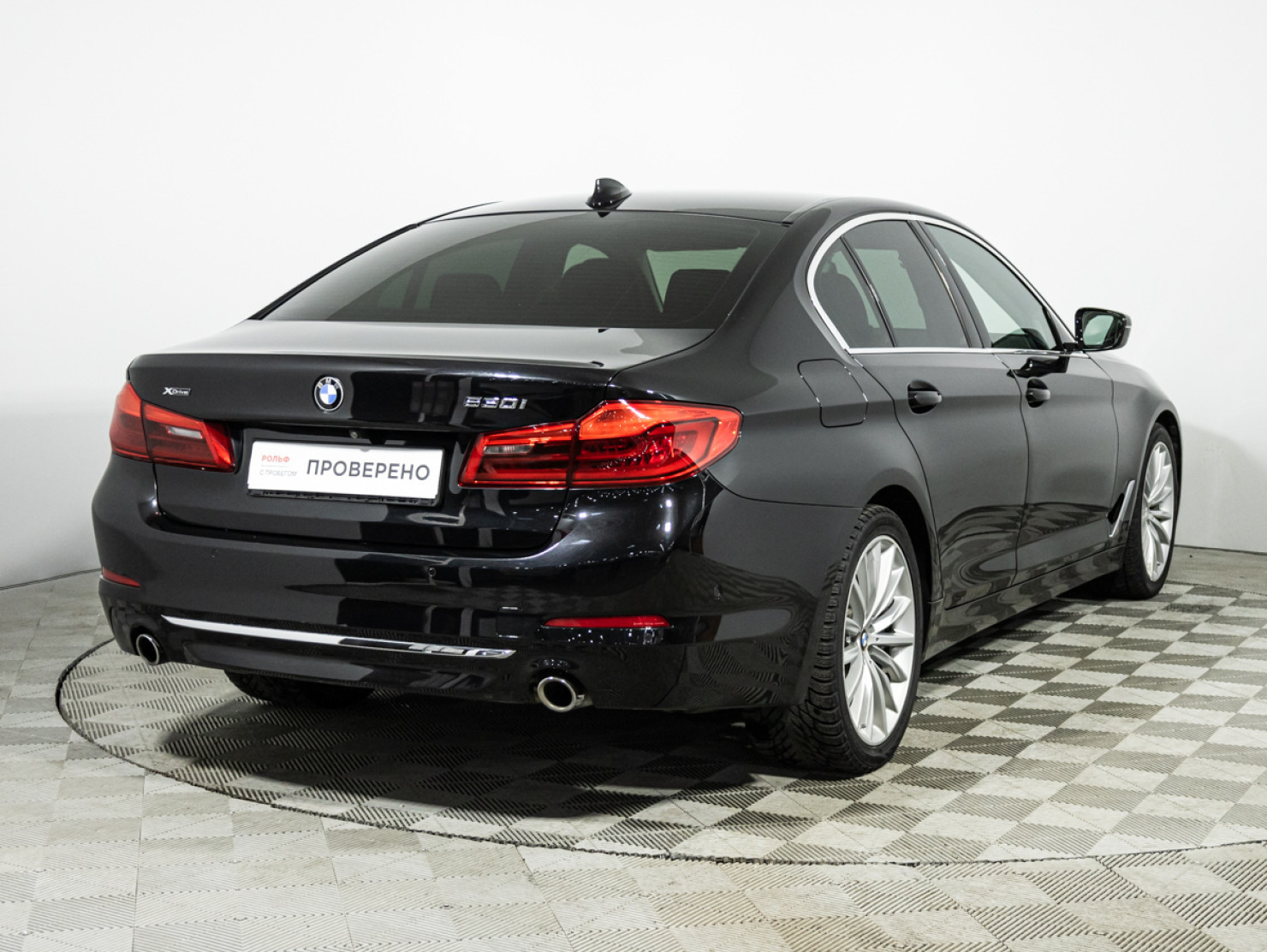 BMW 5 серия 2018 — миниатюра 5