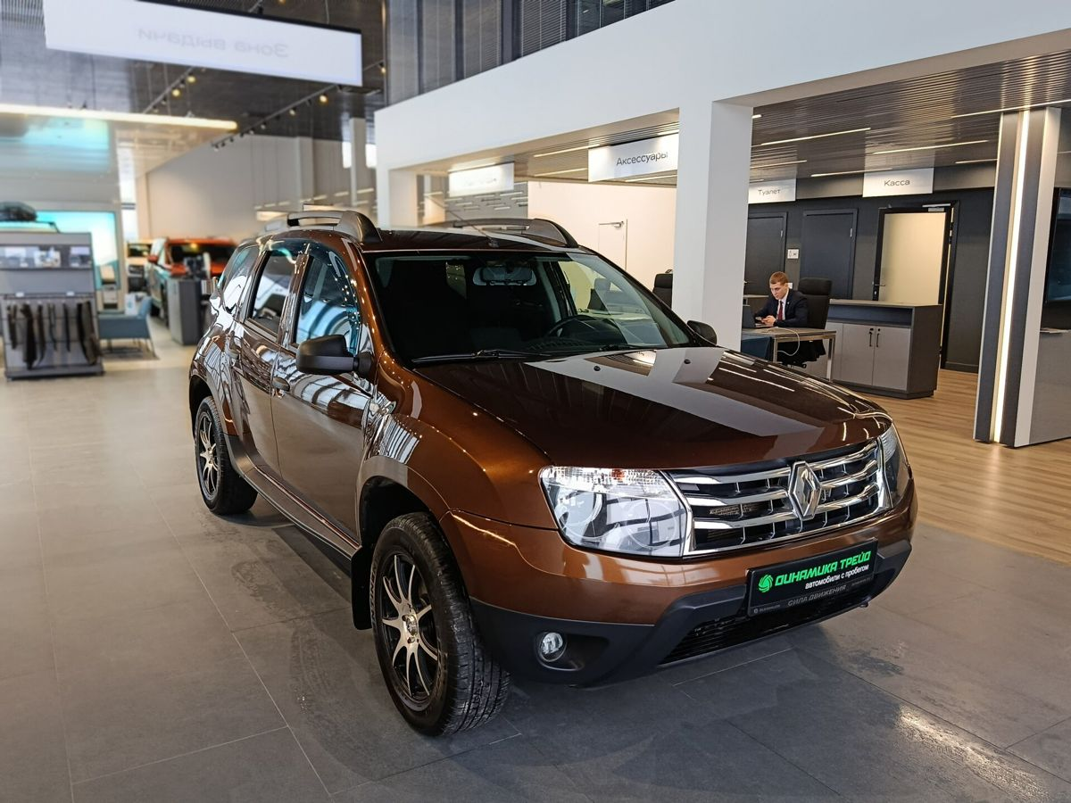 Renault Duster  2013 — миниатюра 3