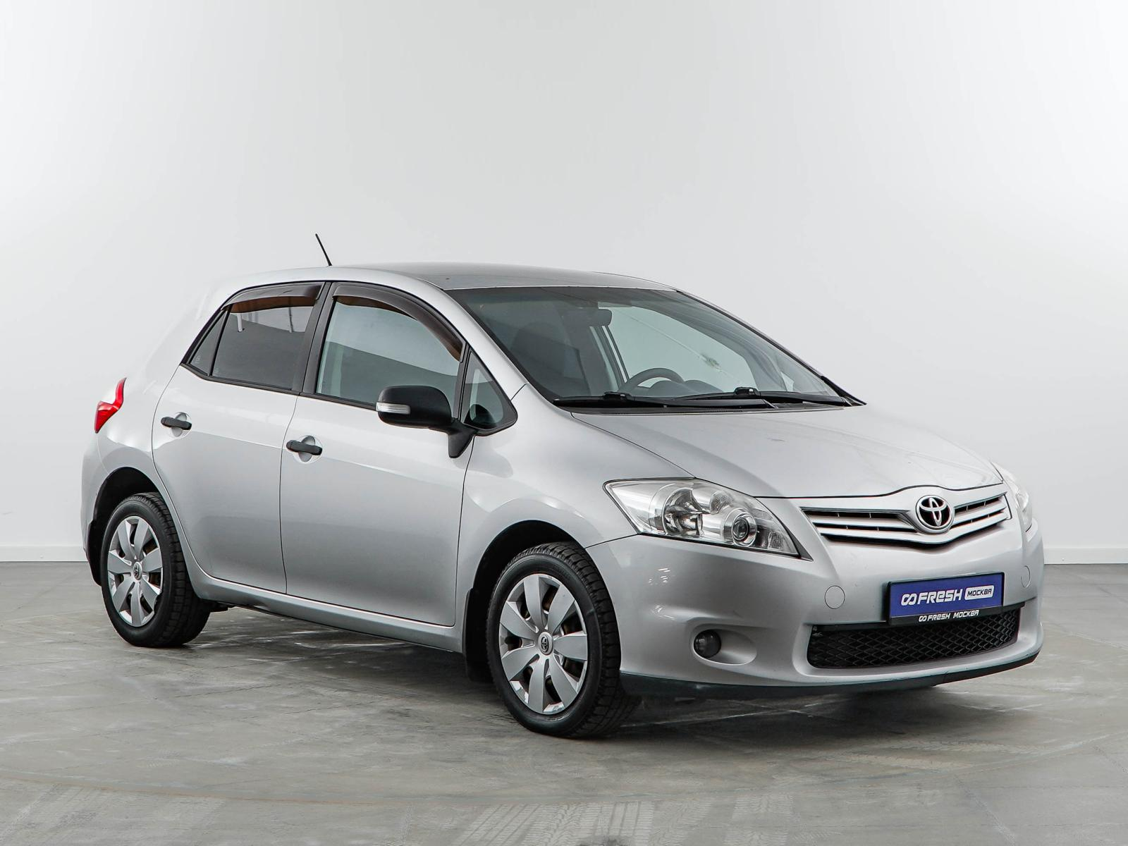 Toyota Auris I Рестайлинг
