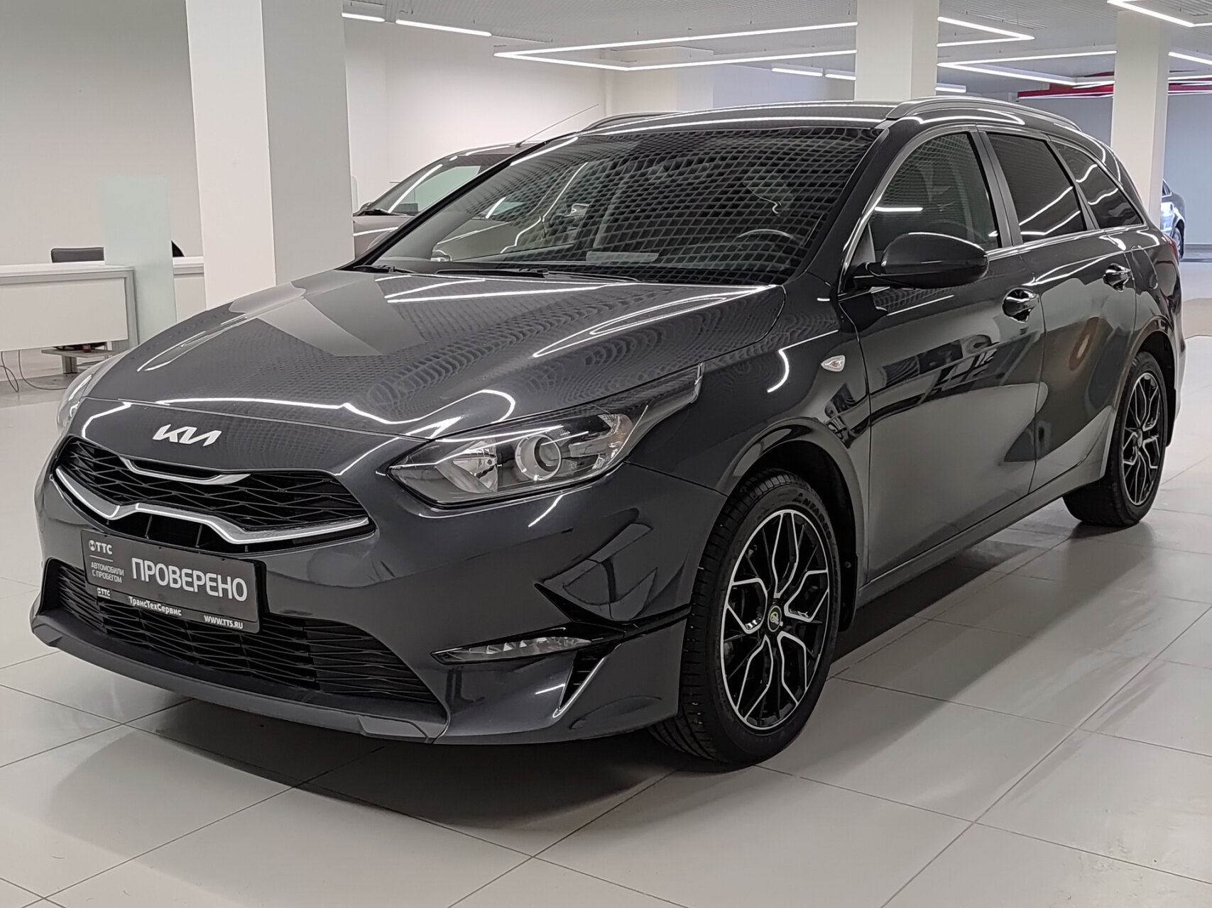 Kia Ceed SW 2023 — миниатюра 1