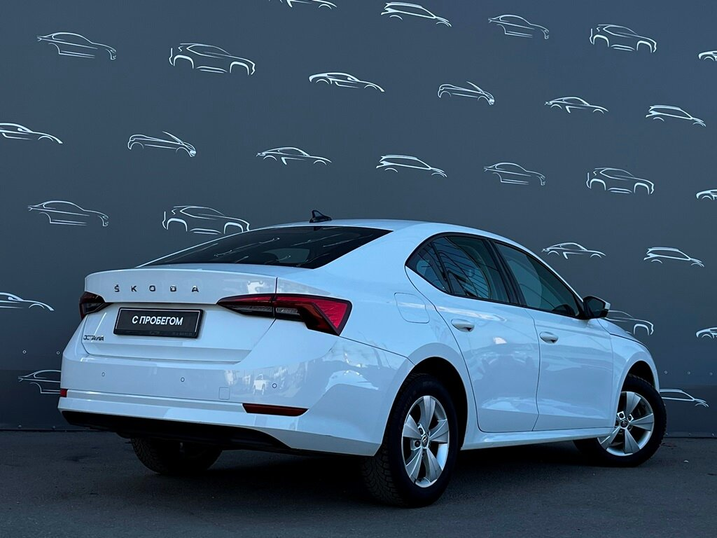 Skoda Octavia 2021 — миниатюра 2