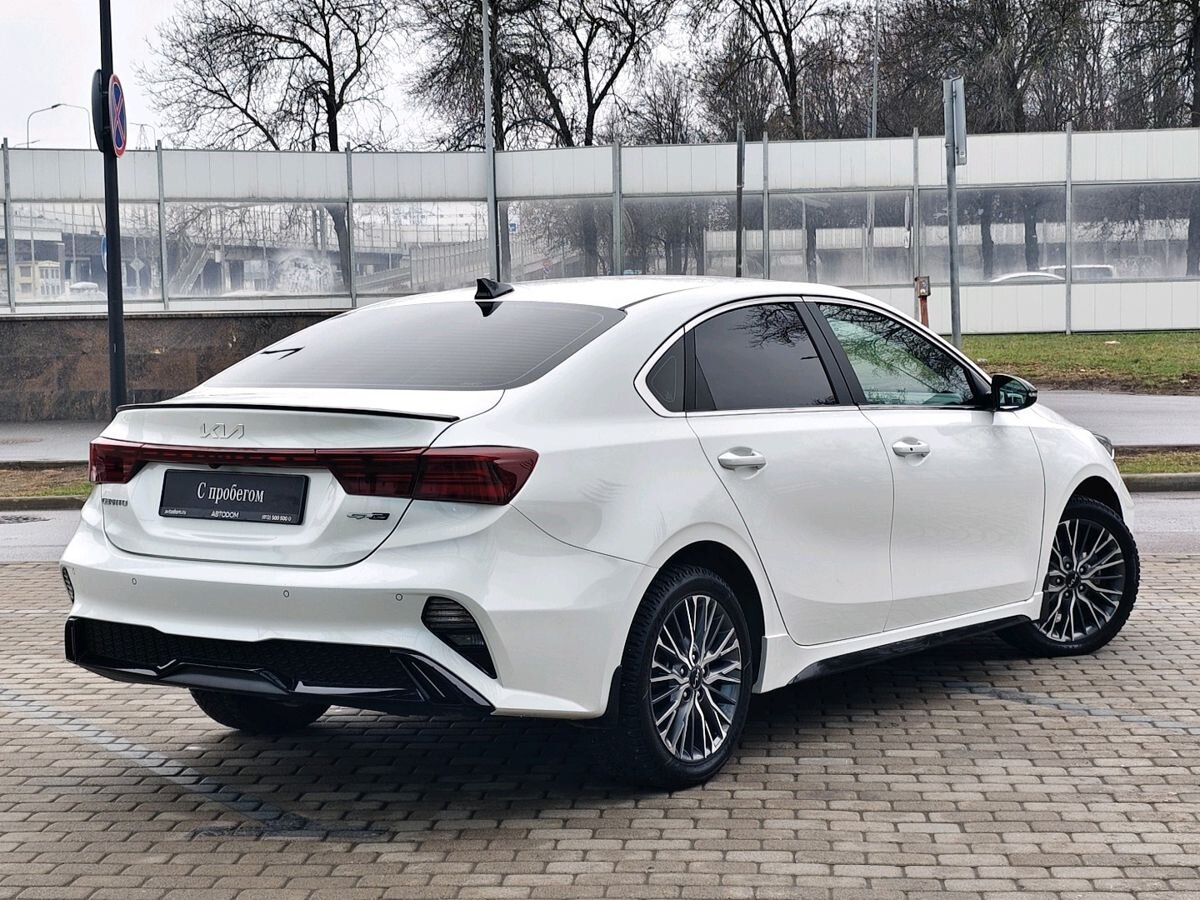 Kia Cerato 2022 — миниатюра 5