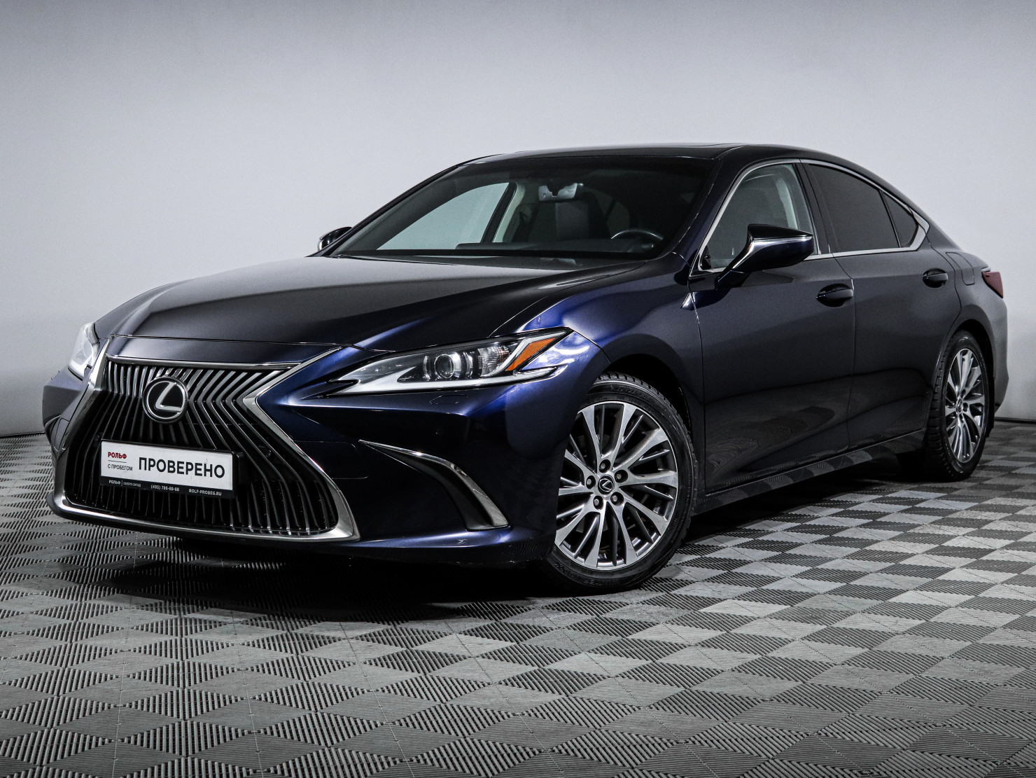 Lexus ES 2020 — миниатюра 1