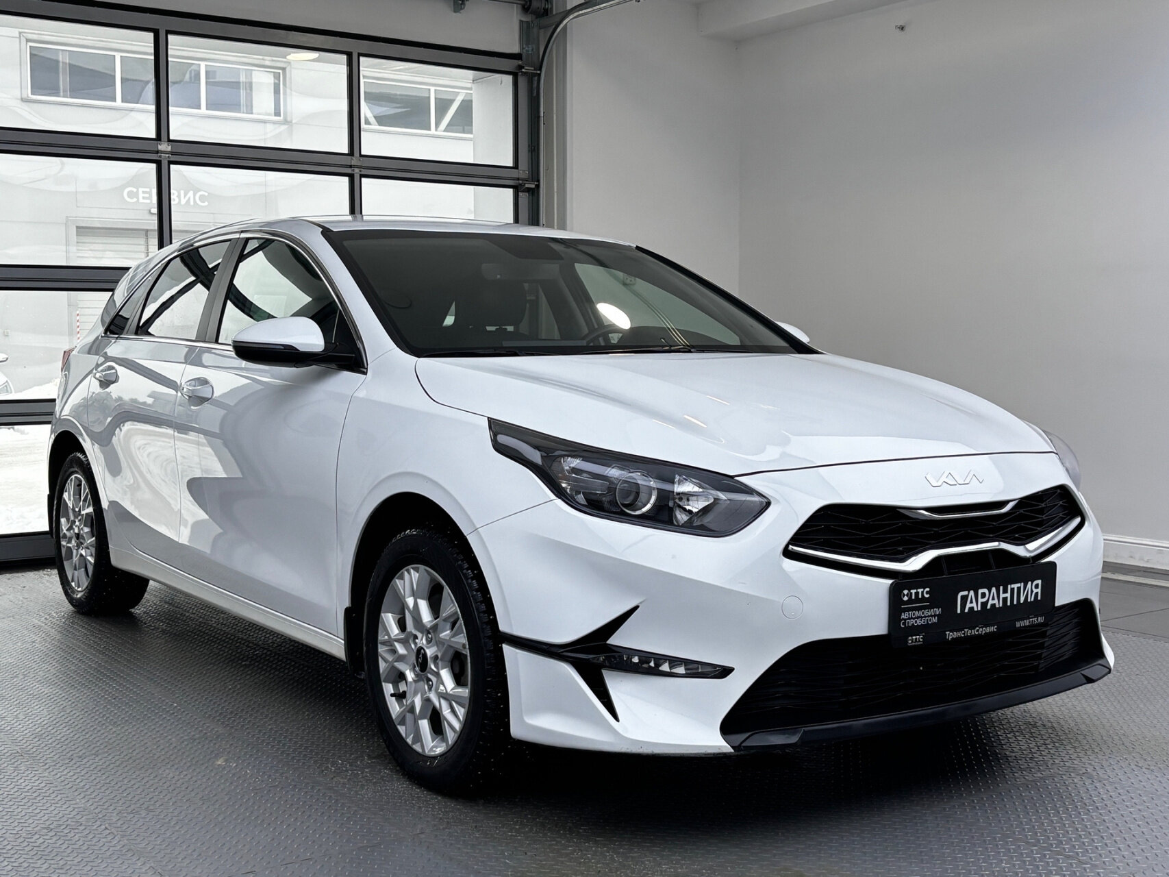 Kia Ceed 2022 — миниатюра 3