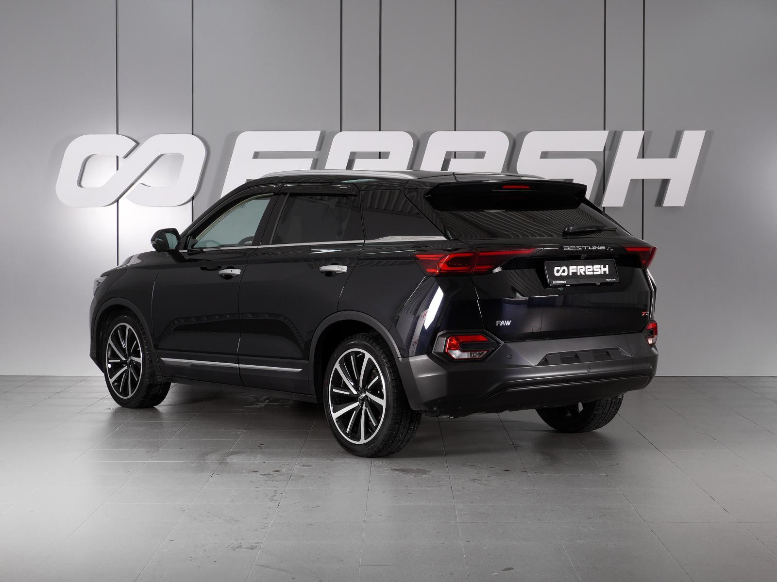 FAW Bestune T77 2023 — миниатюра 2