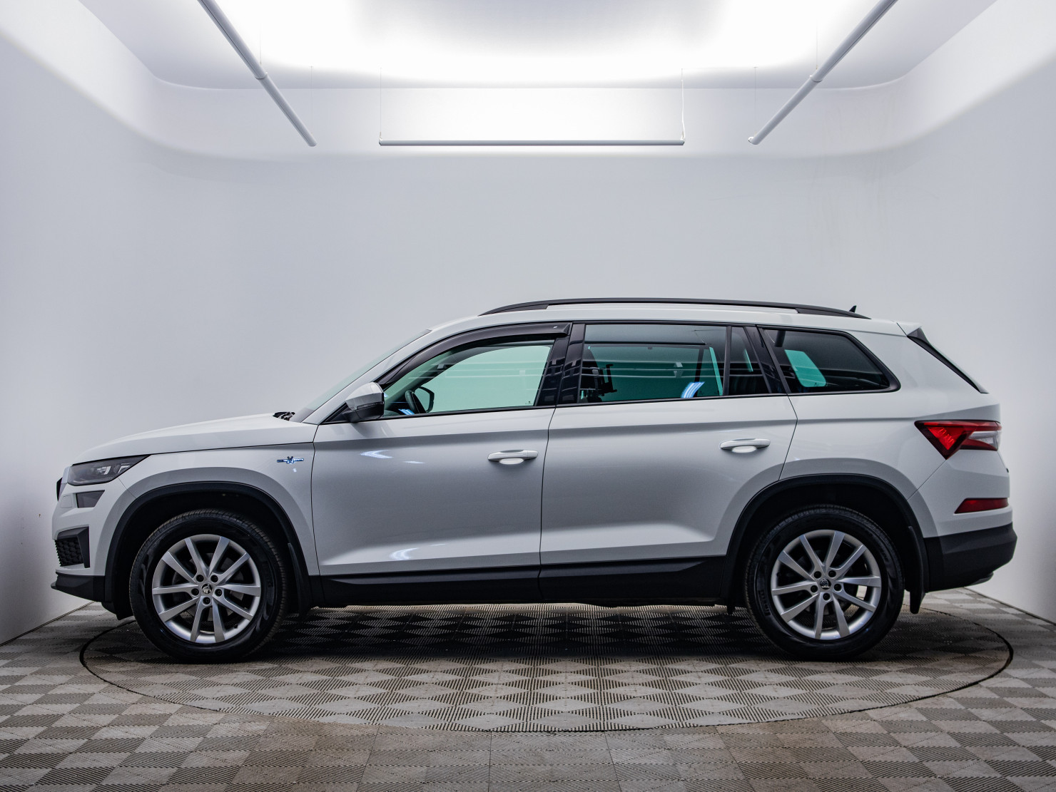 Skoda Kodiaq 2022 — миниатюра 2