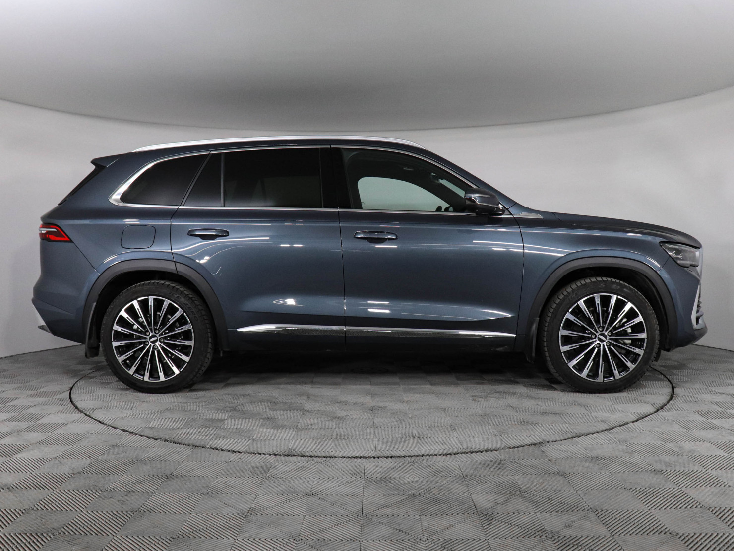 Geely Monjaro 2025 — фото 4 купить в Москве