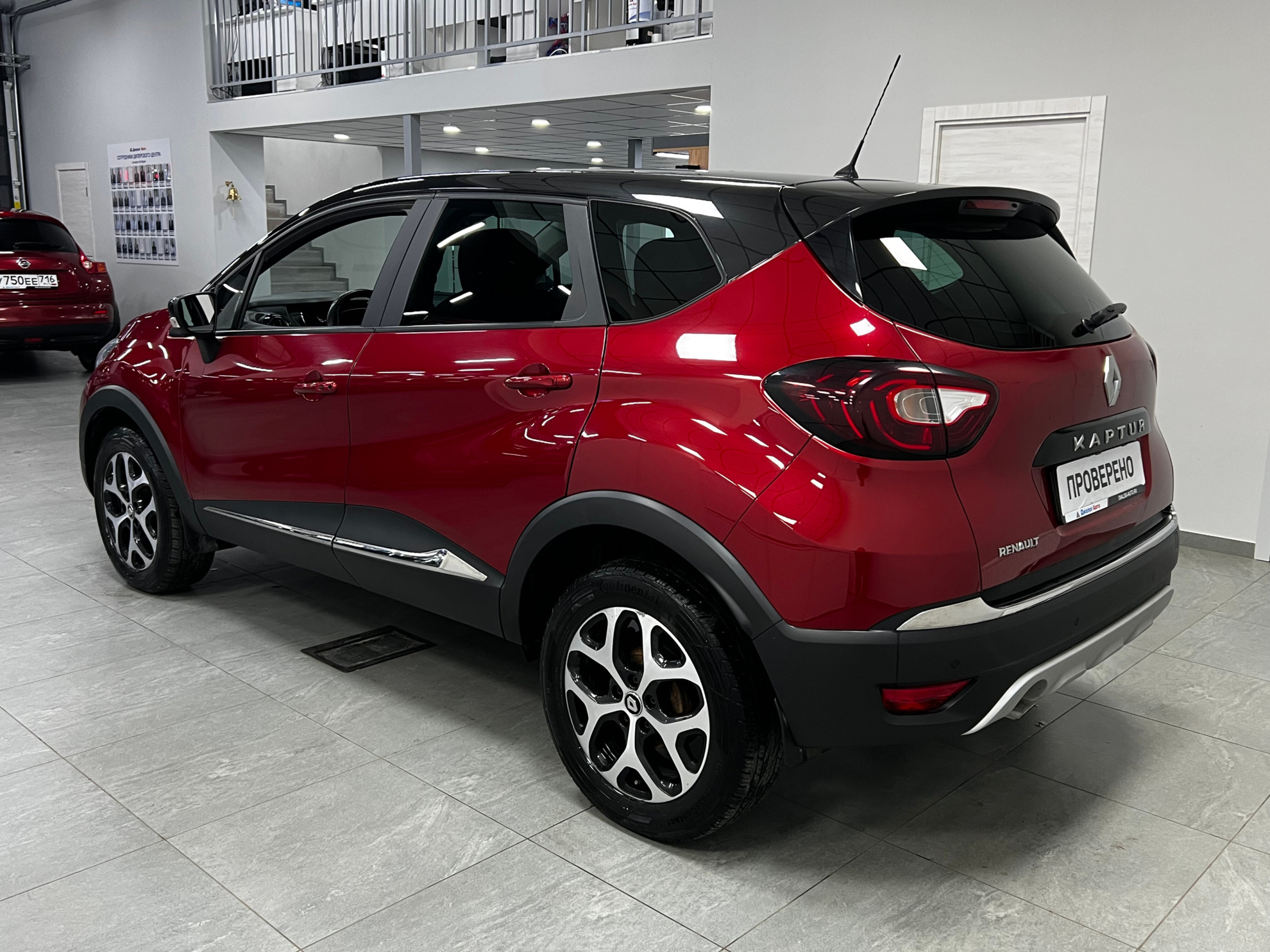 Renault Kaptur 2020 — миниатюра 4