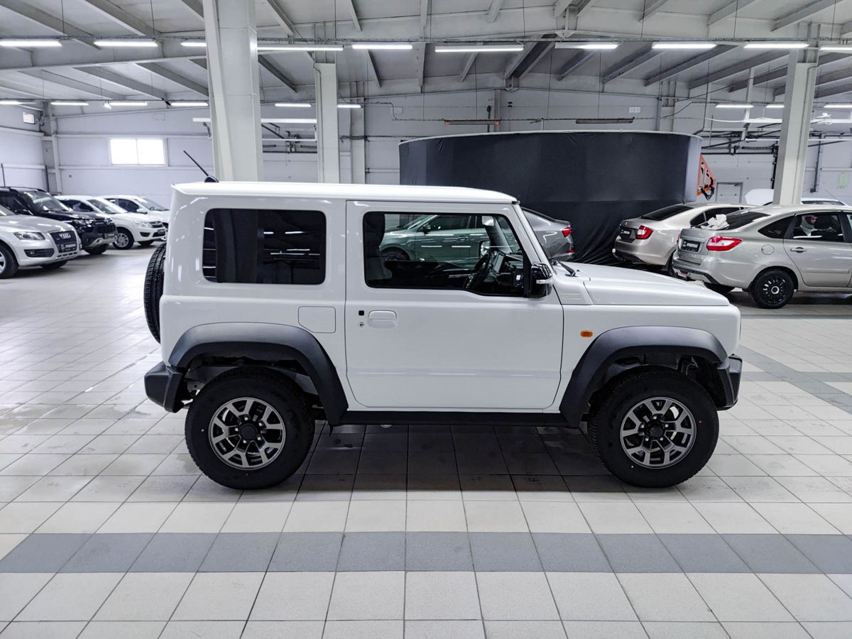 Suzuki Jimny 2022 — миниатюра 5