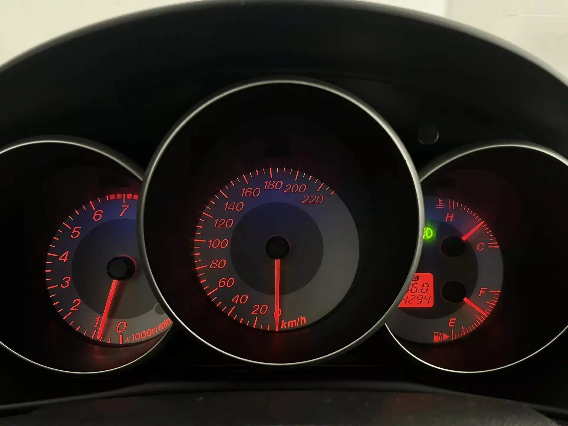 Mazda 3 I (BK) Рестайлинг, вид 10