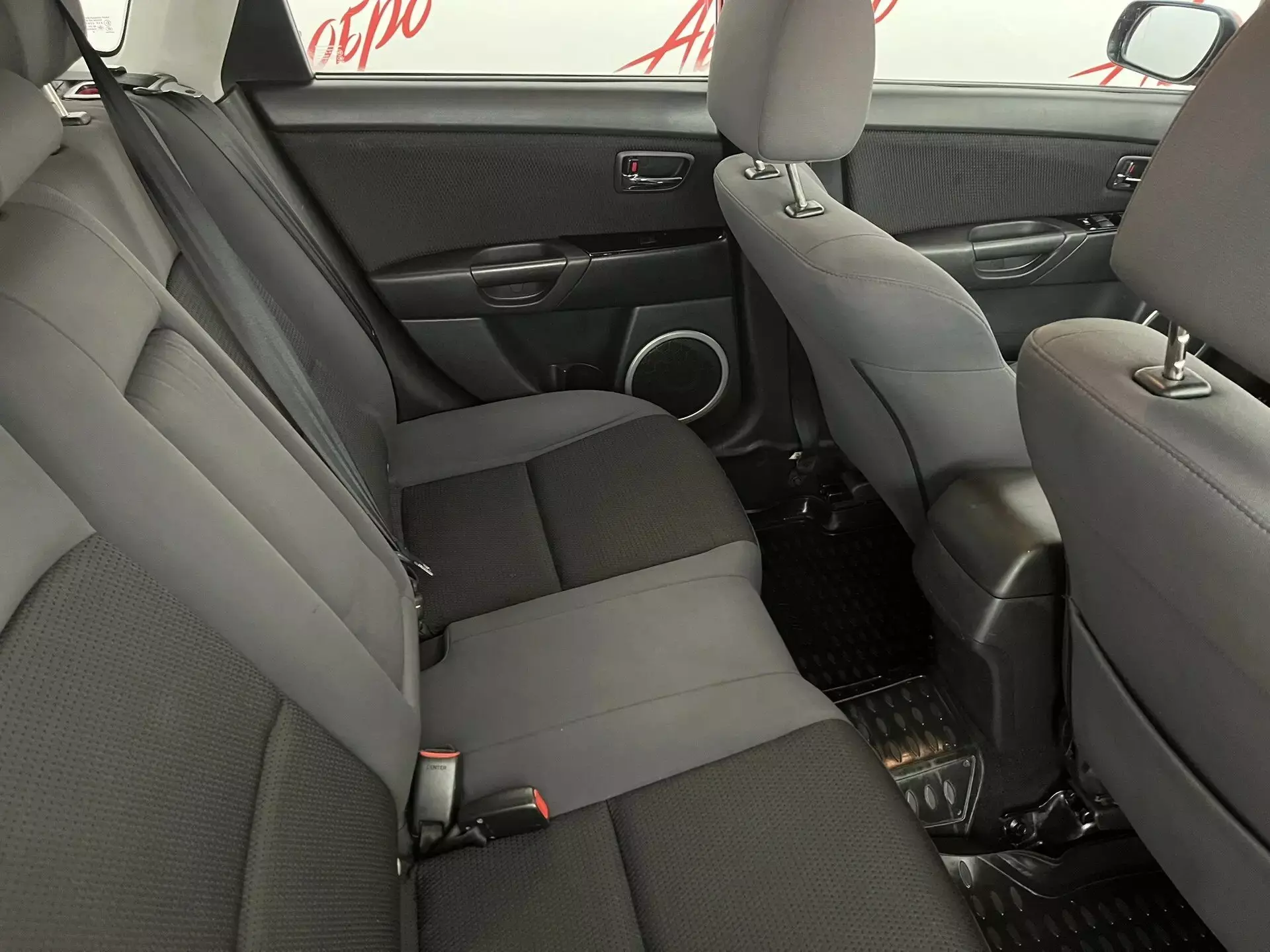 Mazda 3 I (BK) Рестайлинг, вид 13