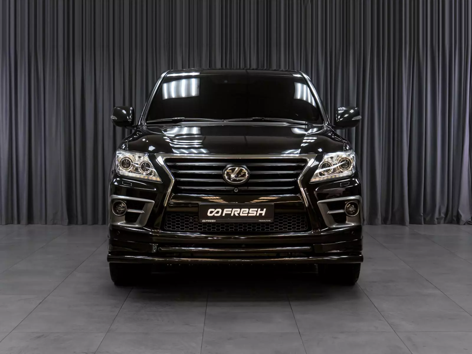 Lexus LX III Рестайлинг, вид 3