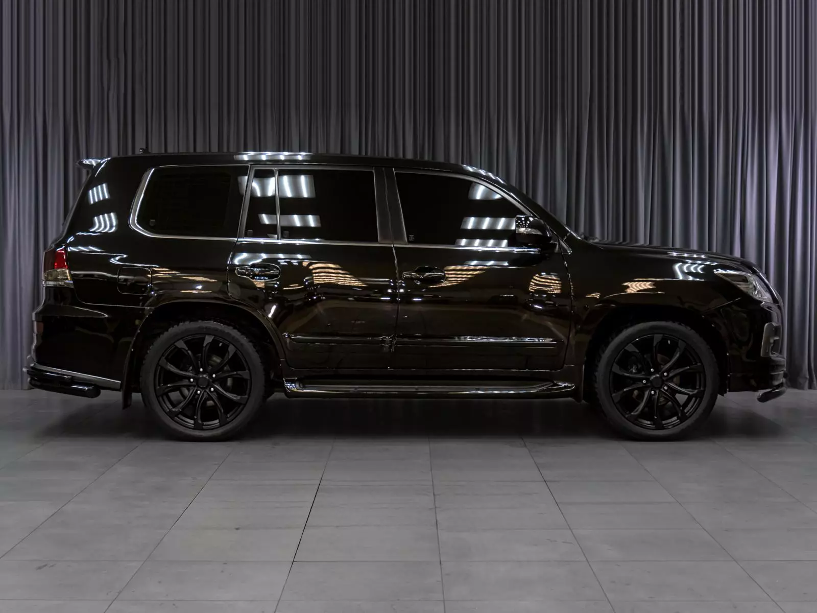 Lexus LX III Рестайлинг, вид 5