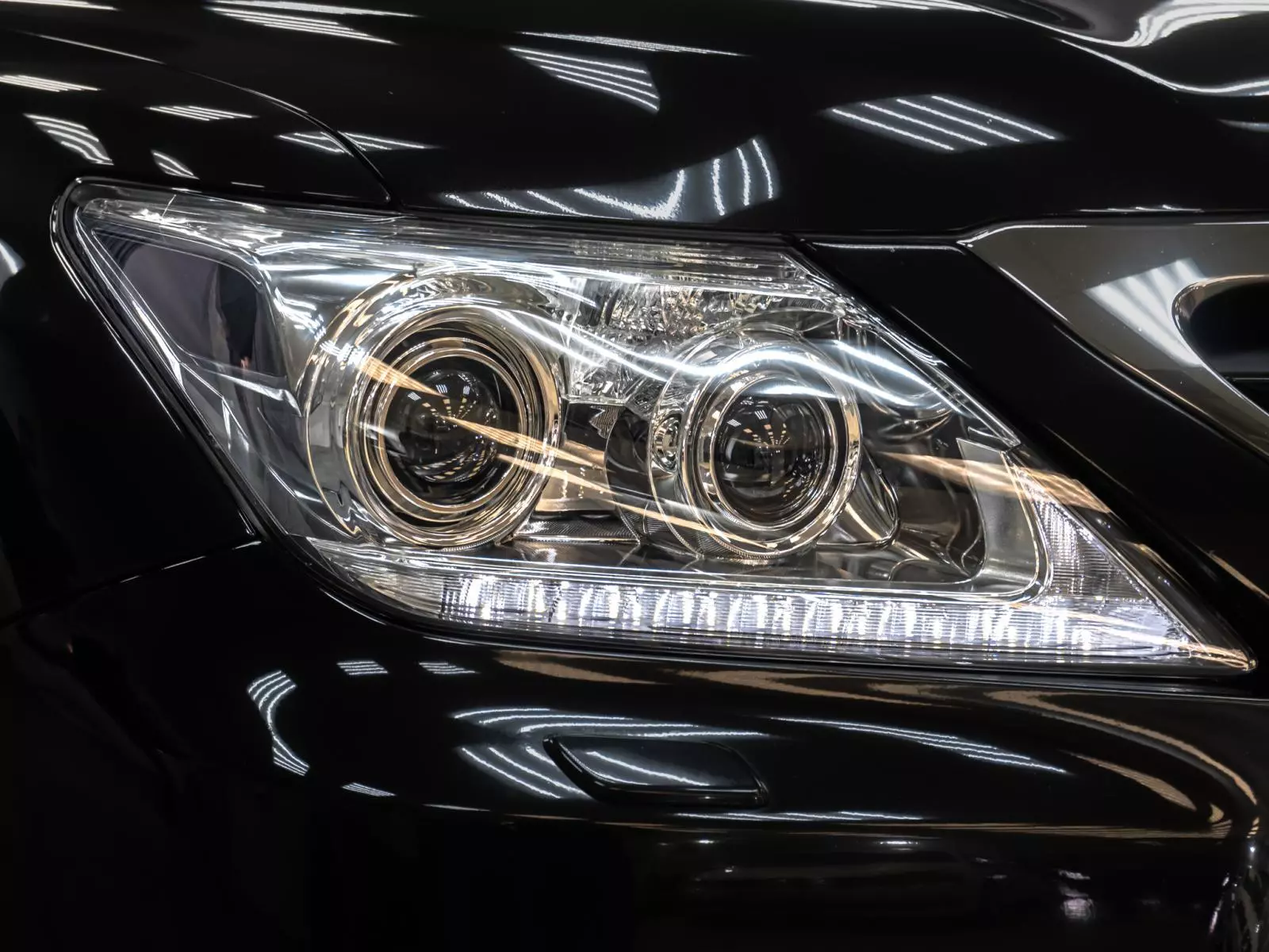 Lexus LX III Рестайлинг, вид 12