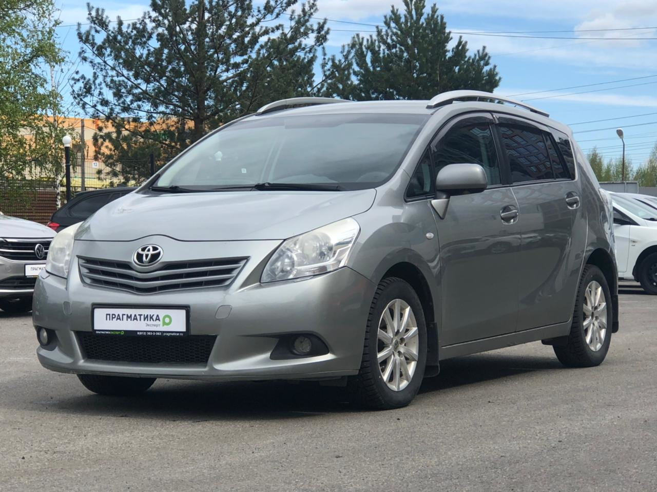 Toyota Verso 2010