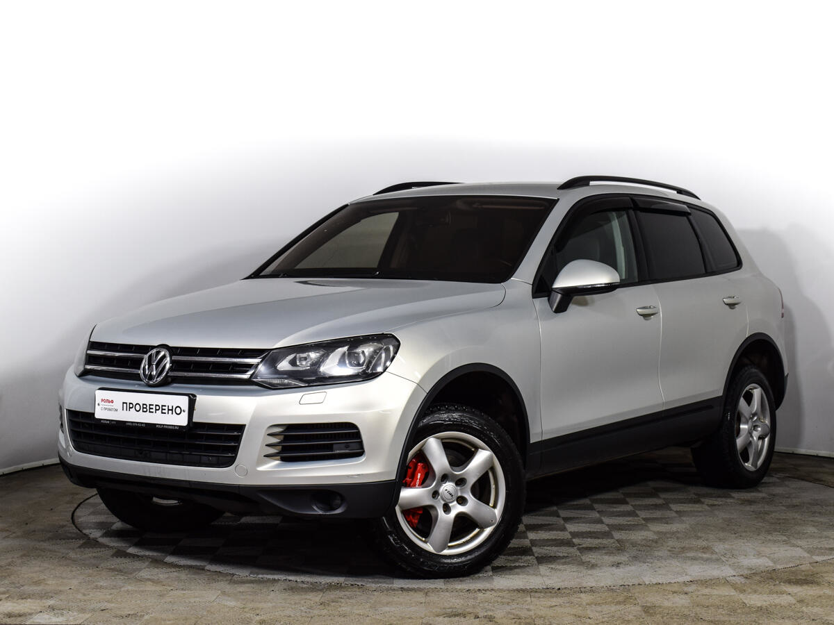 Volkswagen Touareg 2011 черный