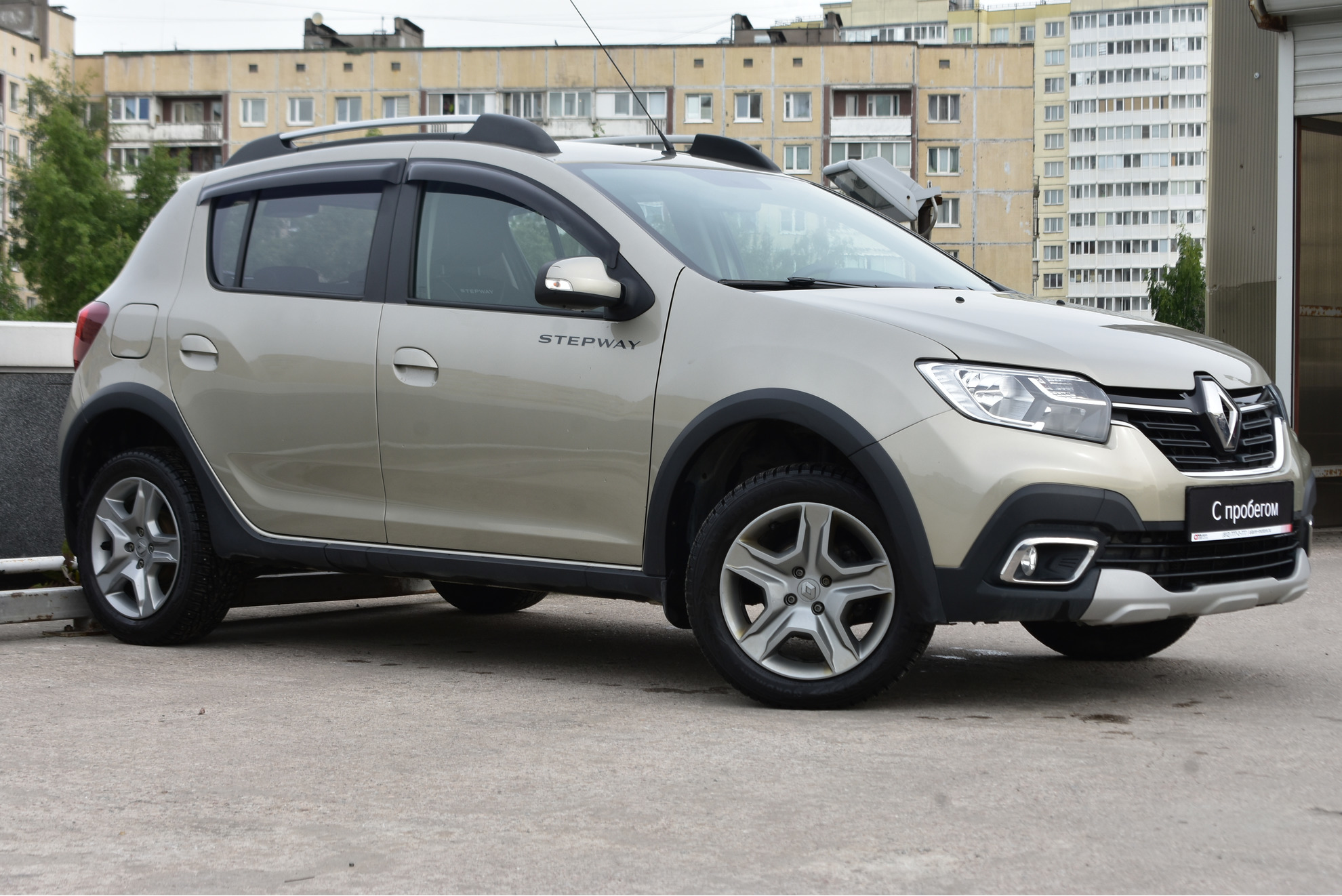 Санкт Петербург Купить Рено В Кредит