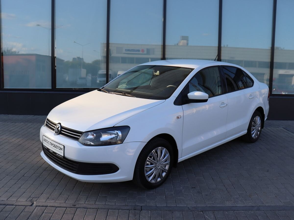 Фольксваген поло 2015 105 л с. Белый фольксваген поло 2015 год. Volkswagen polo 1. Фольксваген поло фото. Кузов 6с поло.
