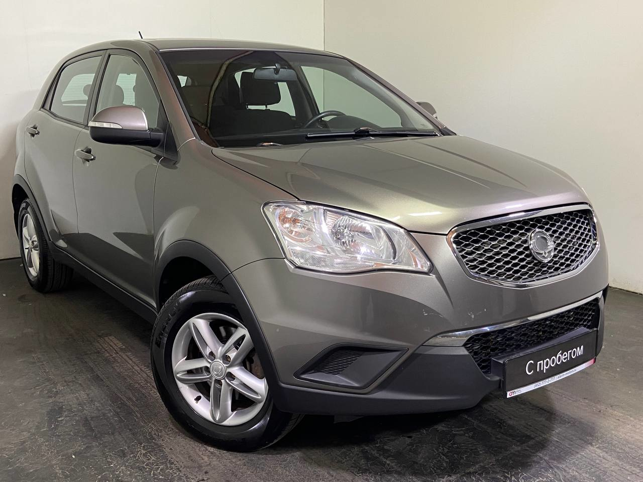 Ssangyong actyon 2010. Санг енг актион 2012. ssangyong actyon бежевый. ssangyong actyon серый. ssangyong actyon белый.