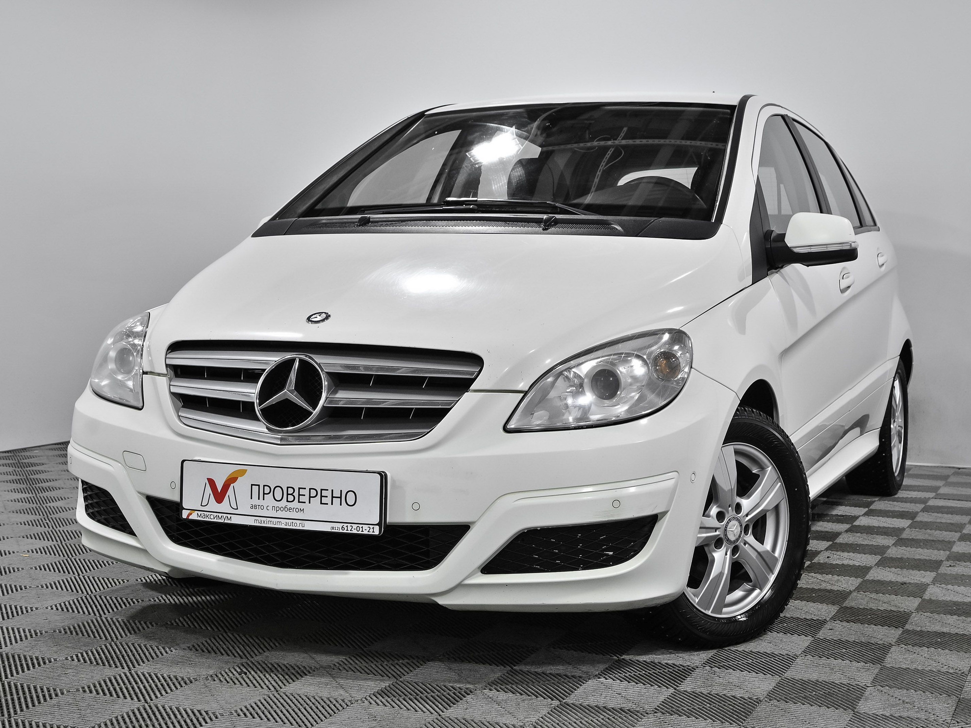 Купить Автомобиль Мерседес 3 2