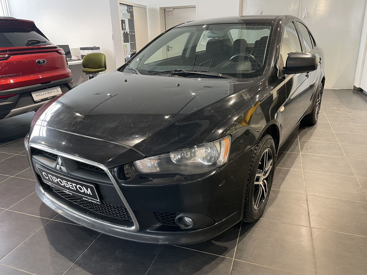 Mitsubishi Lancer