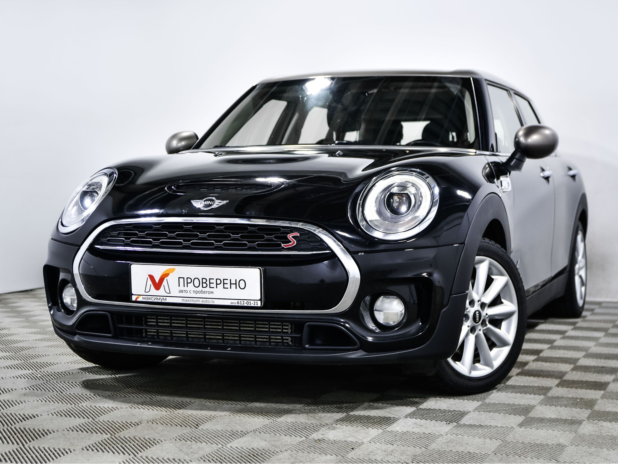 Купить MINI Clubman Cooper S бу: автомобиль с пробегом в Санкт-Петербурге, продажа  МИНИ с пробегом от официального дилера