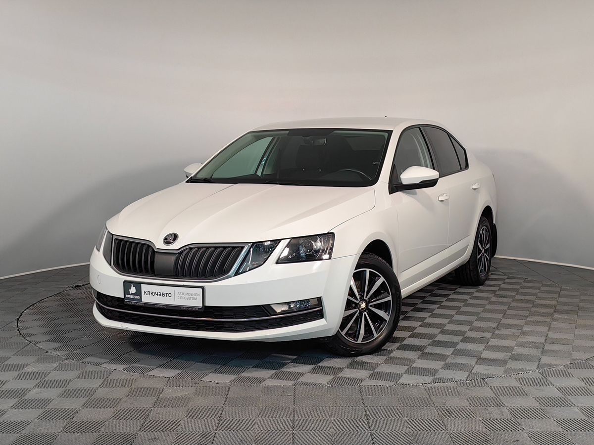 Skoda Octavia 2017 белая