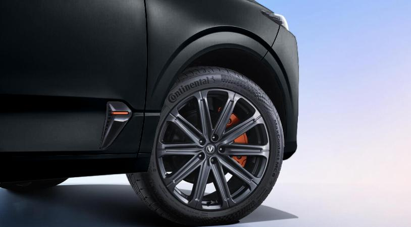 Changan UNI-K iDD Hybrid I, Глубокий черный, 3653930 рублей, вид 3