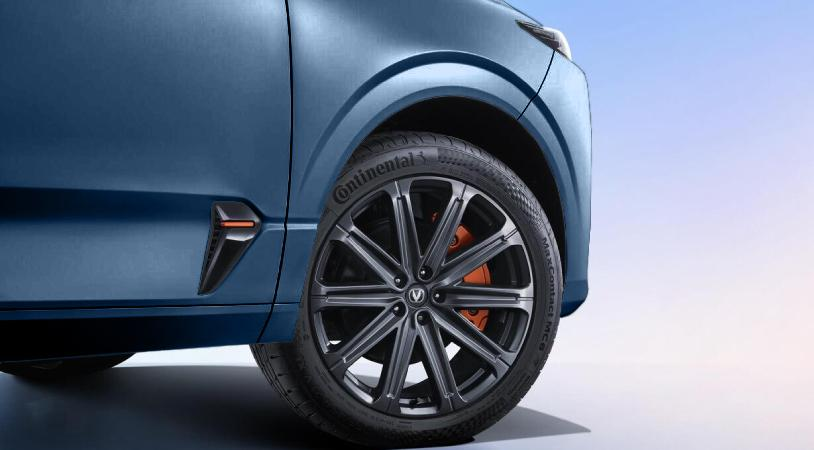 Changan UNI-K iDD Hybrid I, Небесный синий, 3653930 рублей, вид 3