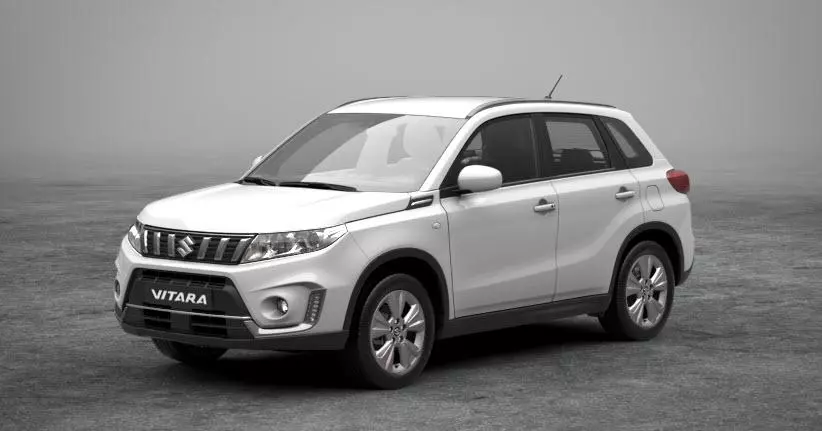 Suzuki Vitara белая