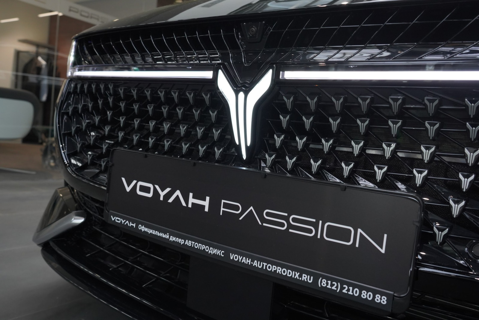 Voyah Passion I, Искрящийся черный, 4990000 рублей, вид 7