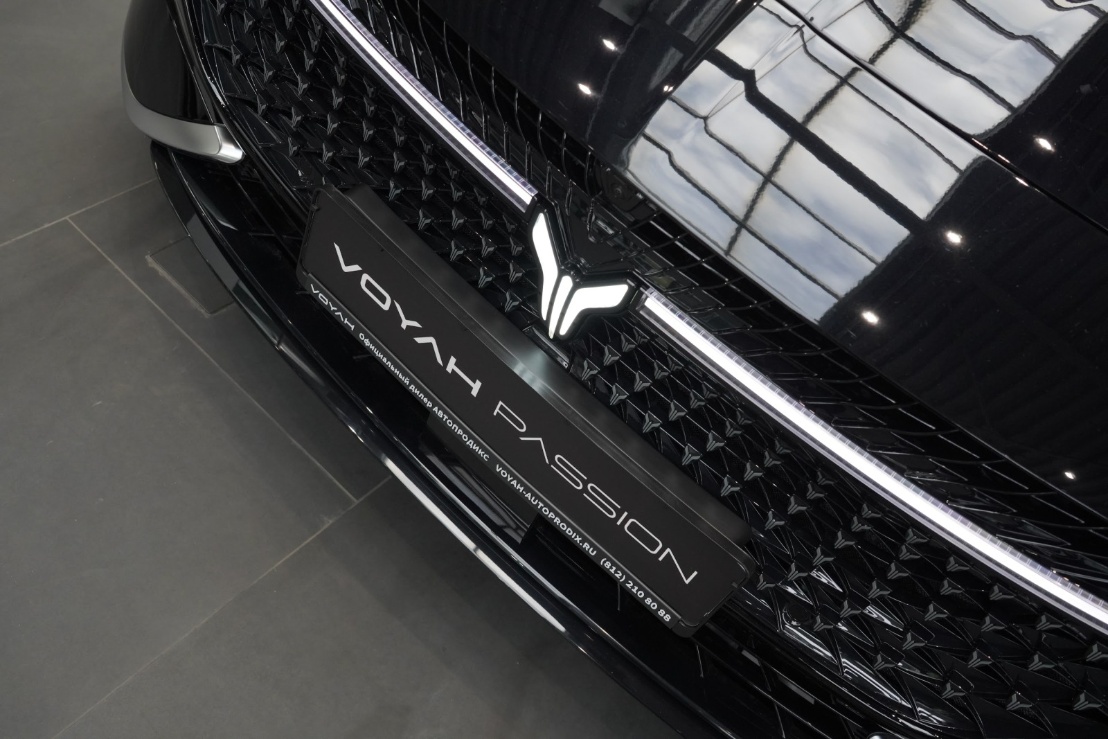 Voyah Passion I, Искрящийся черный, 4990000 рублей, вид 10
