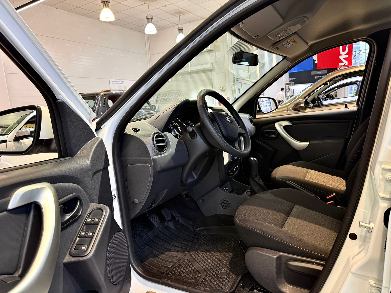 LADA Largus I Рестайлинг, Белый "Ледниковый", 1337000 рублей, вид 8