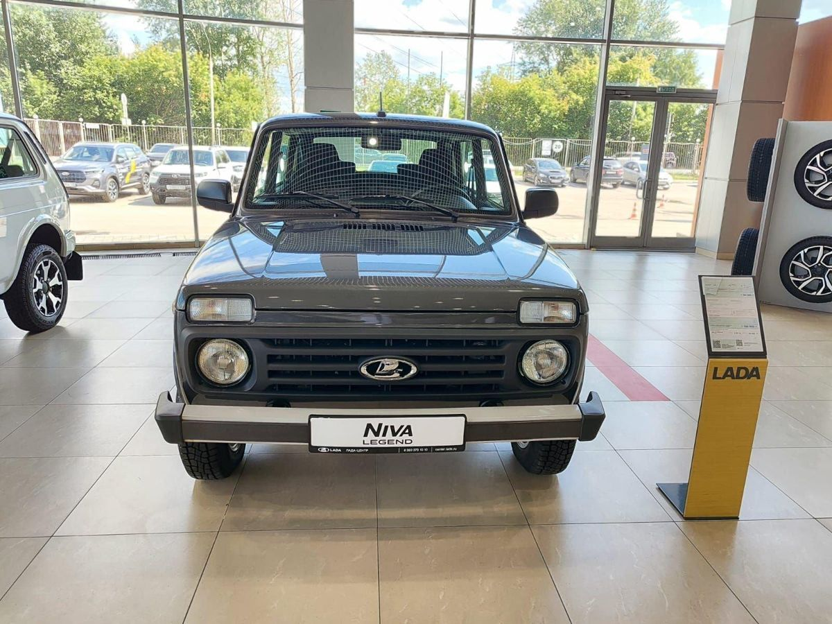 LADA Niva Legend I, Серебристо-темно-серый "Борнео" металлик, 834360 рублей, вид 4